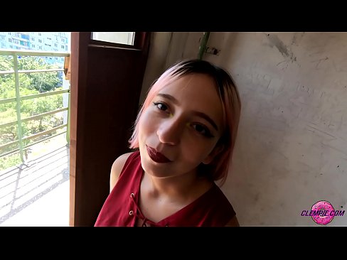 ❤️ Studint Sensual sûget in frjemdling yn 'e bûtenwrâld - Cum op syn gesicht ️ Anale fideo by ús fy.hentaidude.ru